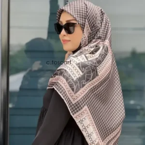 روسری نخ کاستوم طرح منو قواره بزرگ 140 سانتیمتر