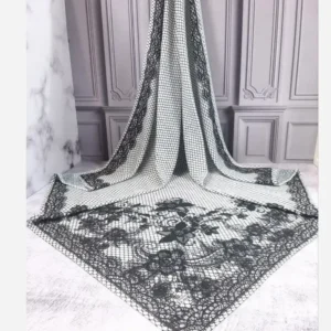 روسری نخی کاستوم طرح گیپور سایز 140 در 140