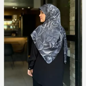 روسری نخ کاستوم طرح الاروسری اِلا سبز سایز 140 در 140