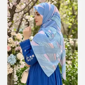 روسری نخی کاستوم سیتو قواره بزرگ طرح آوان 140 سانتیمتر دور دوخت لیز نیست
