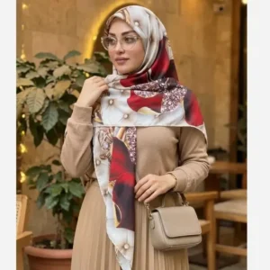 روسری نخی کاستوم طرح شقایق ابعاد 140x140 چرخ دوز