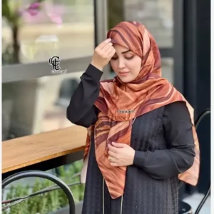 روسری نخ کاستوم طرح کهربا سایز 140 چرخ دوز