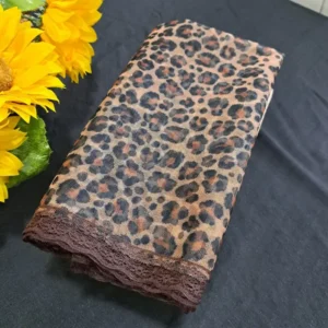 شال رینگی زنانه طرح پلنگی جنس تور دور گیپور سایز 50 در 100 رنگ کرم قهوه ای