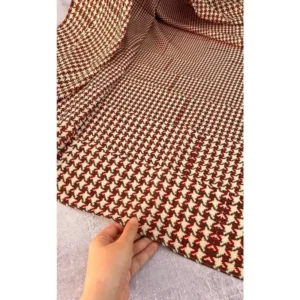 روسری نخی کاستوم طرح حسنا قواره 110 دور چرخ دوز لیز نیست